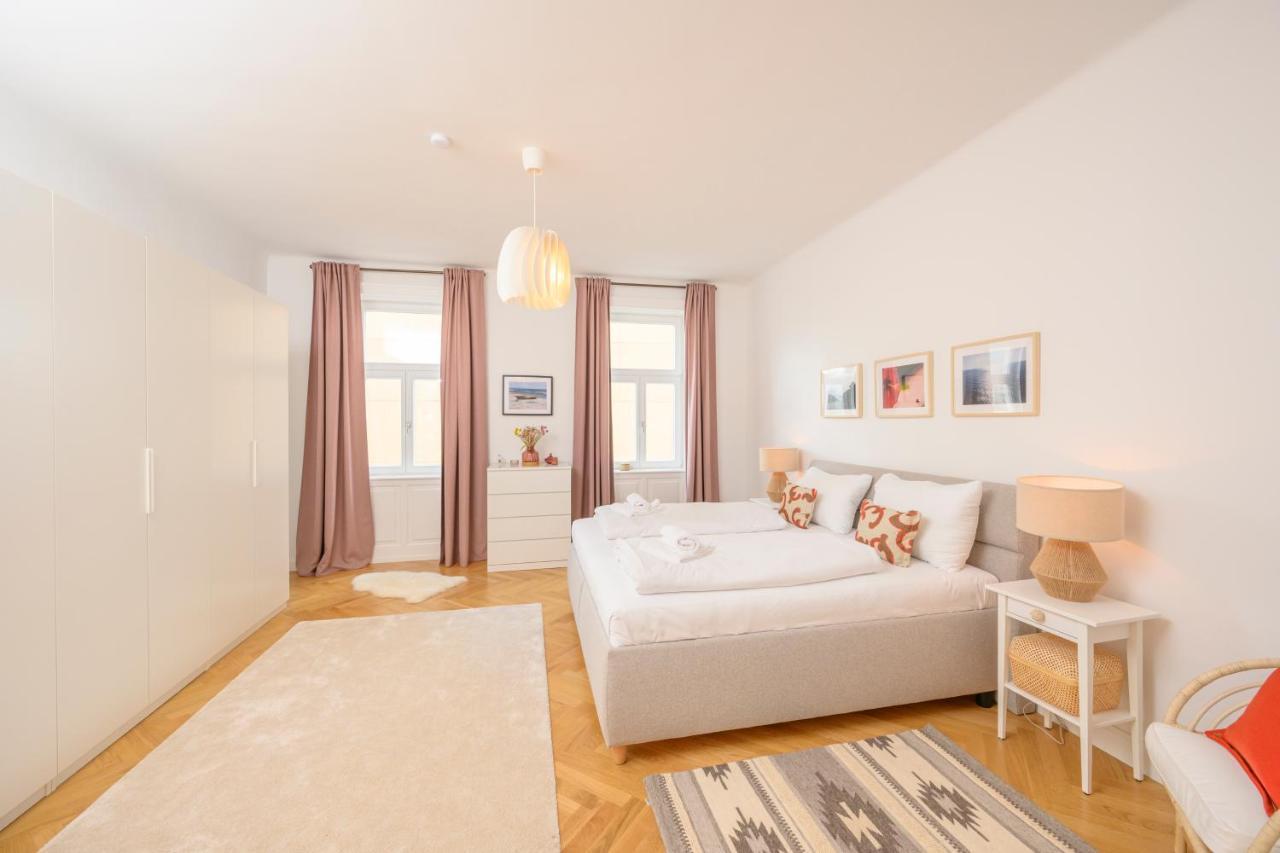 Apartment Luxury Raimund Theatre *